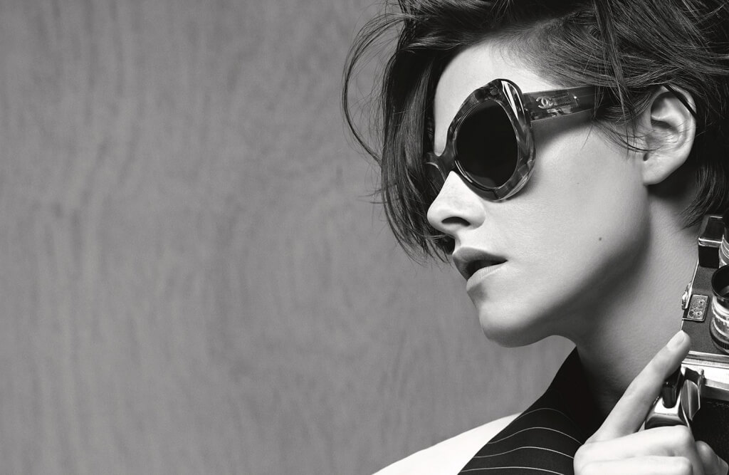 CHANEL_eyewear_Spring_Summer_2015_collection_Ad_campaign_pictures_by_Karl_Lagerfeld_LD04